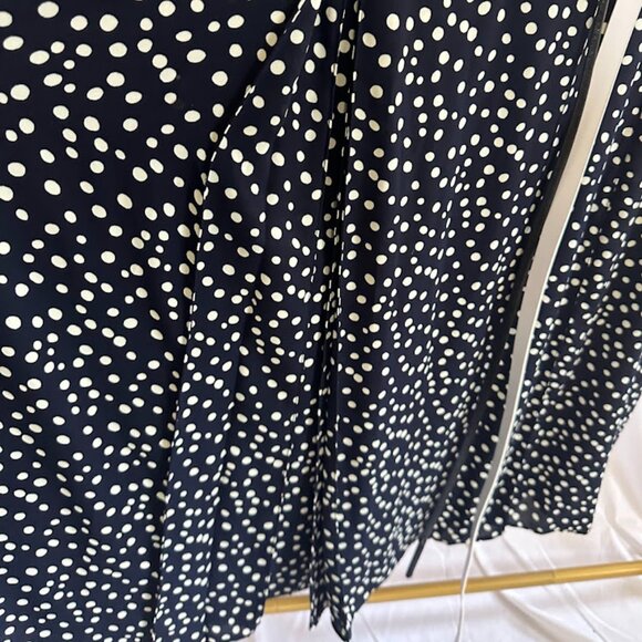 Anne Klein Women's Plus 24W Navy/White Polka Dot Fit and Flare Dress - Picture 9 of 10